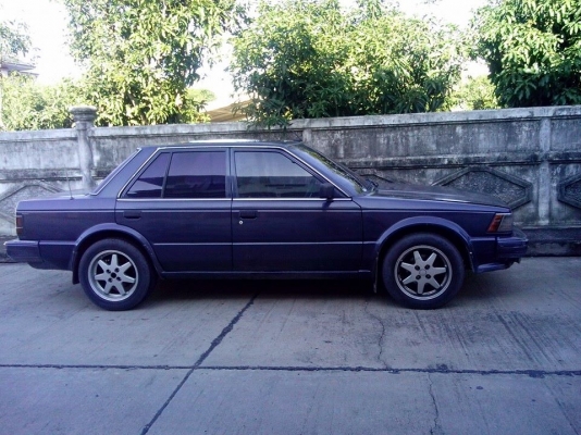 ขายnissan bluebird เครื่องsrฝาขาว