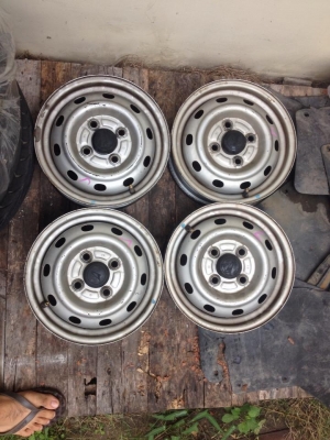 กระทะ แท้ติดรถ s200 ฝาครบ กับ กระทะ12รู ใส่ได้ 100 110 114