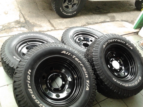 กะทะลายRock 1ชุด + BF All 265/70/16