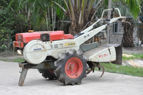 ขายรถไถ yanmar YH800 นำเข้าจากญี่ปุ่น คันละ23,000บาทเท่านั้น!!