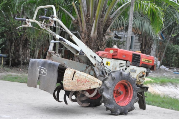 ขายรถไถ yanmar YH800 นำเข้าจากญี่ปุ่น คันละ23,000บาทเท่านั้น!!