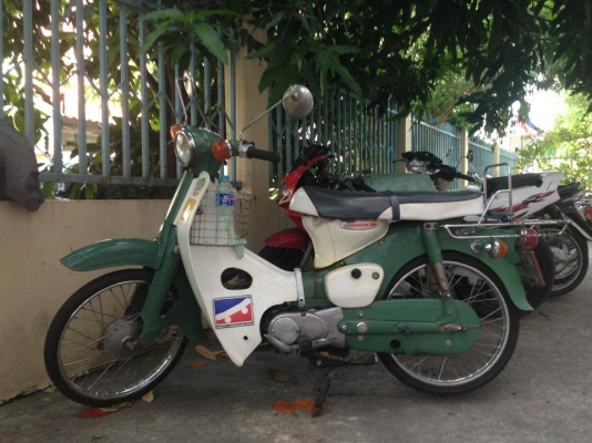 จัดเต็มกับC50ทะเบียนเต็มและโอนเดิมๆแท้ทั้งคันโคตรสวย