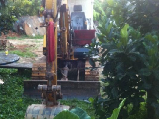 ขายรถแบ็คโฮ  KOMATSU PC 30-5  โซเปลียนมาใหม่ เครื่องเดิม ปั้มดีแรง