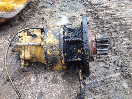 ขายด่วน มอเตอร์สวิง cat 320v2