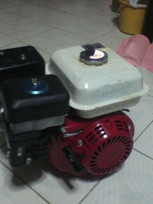 ขายเครื่องยนต์เบนซิน 5.5แรง ราคาถูกๆ