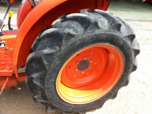 ปัญญาแทรคเตอร์มาแล้ว...จัดมาตามคำเรียกร้อง นางฟ้า คูโบต้า L3608 ใบมีดตราช้าง รถไร่