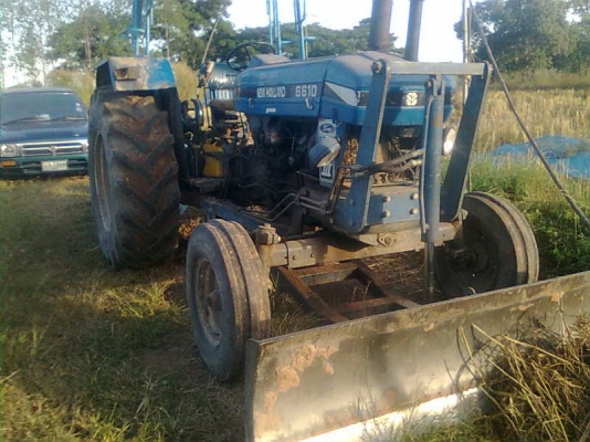 ขายฟอร์ด 6600ท้ายบะ รถบ้านพร้อมอุปกรณ์สวย2ชิ้น เล่มทะเบียน พร้อมใช้ได้เลย