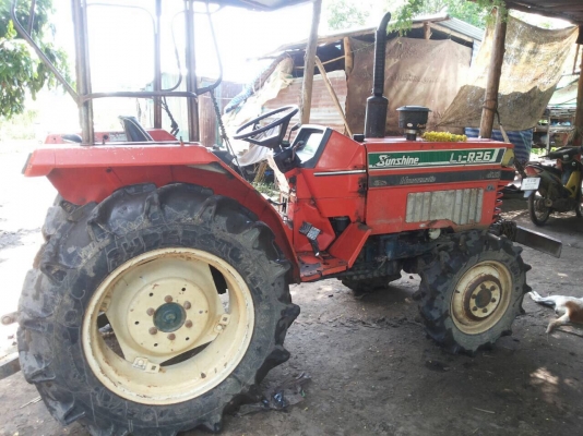 ปัญญาแทรคเตอร์มาแล้ว...จัดมาให้ครับ คูโบต้า L1-26 ตัวเปล่า ตามสภาพ จัดส่ง อ.เปือยน้อย จ.ขอนแก่น