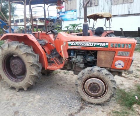 ปัญญาแทรคเตอร์มาแล้ว...จัดมาให้ครับ คูโบต้า L 2602 DT