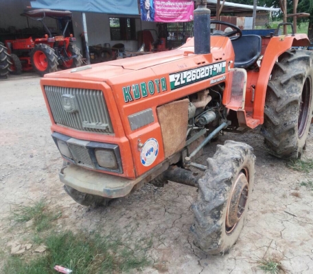 ปัญญาแทรคเตอร์มาแล้ว...จัดมาให้ครับ คูโบต้า L 2602 DT