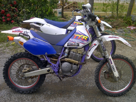 ttr 250 cc 2คัน ขายตามสภาพ เลิกขี่แล้ว