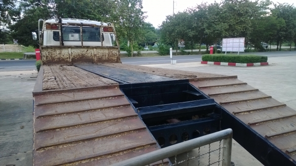 NISSAN UD CW41 2เพลาท้ายลาด วางเครื่อง220แรง...หัวนอก เล่มพร้อม