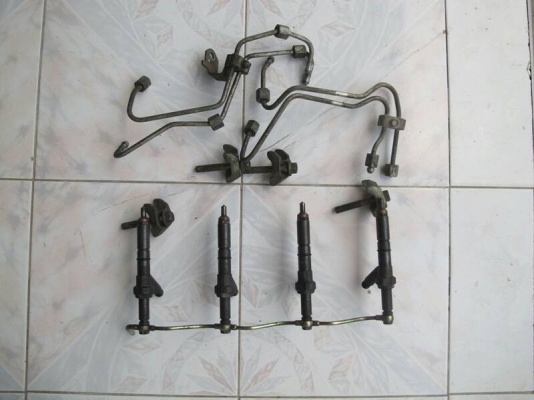 ขายหัวฉีด+แป๊ปหัวฉีดเดิมๆ D max di 2.5 ราคา 3000