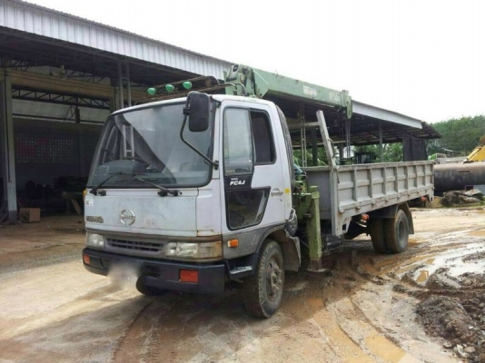 รถฮีโน่ 6 ล้อ  FC4J 145 แรงม้า. ติดเครน 3 ตัน. ปี 41  สนใจติดต่อ 081 - 6079515