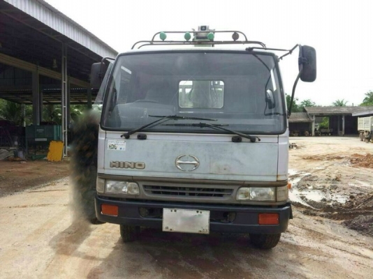 รถฮีโน่ 6 ล้อ FC4J 145 แรงม้า. ติดเครน 3 ตัน. ปี 41 สนใจติดต่อ 081 - 6079515 รถฮีโน่ 6 ล้อ FC4J 145 แรงม้า. ติดเครน 3 ตัน. ปี 41 สนใจติดต่อ 081 - 6079515