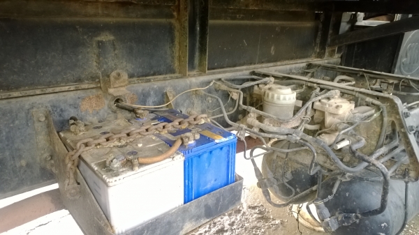 10ล้อดั้ม195 แรง ร็อค FVZ32MZP R เครื่อง6HE1 รถห้างแท้เดิม เก็บสีใหม่..