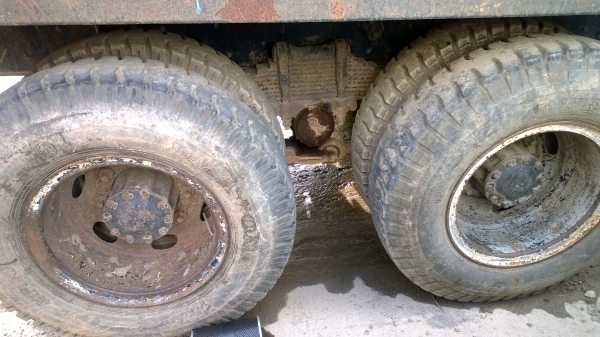 10ล้อดั้ม195 แรง ร็อค FVZ32MZP R เครื่อง6HE1 รถห้างแท้เดิม เก็บสีใหม่..