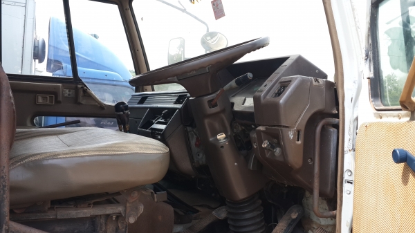 ขายด่วนไอ้หลงโบสองเพลาดั้มสบสปีดFN527MTF3800 สภาพพร้อมใช้จริงโทร0801515451