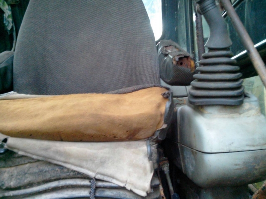 PC120-6 เล่มทะเบียน โซ่แผ่น สวย เครื่องมิตรซูๆรถสีไม่สวย