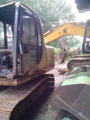 PC120-6 เล่มทะเบียน โซ่แผ่น สวย เครื่องมิตรซูๆรถสีไม่สวย