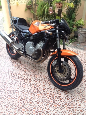 ขาย CBR250cc.4สูบแต่งทรงสตั้นทะเบียนแท้ พร้อมโอน