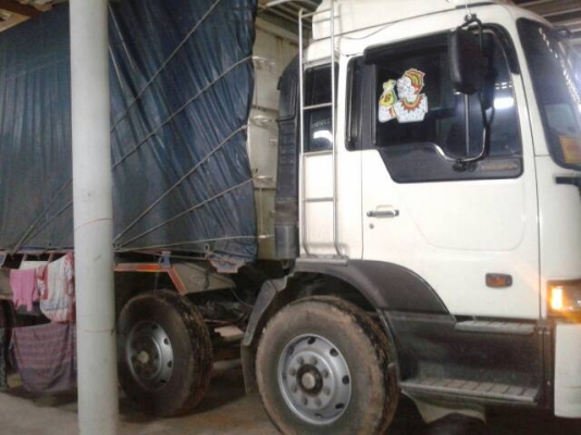 HINO FL187