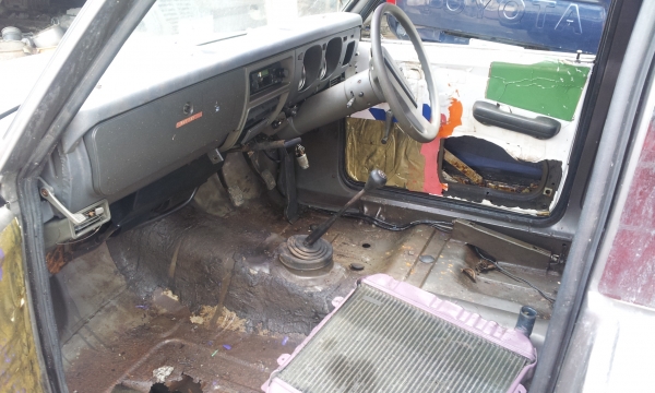 ระเบิดอะไหล่ mazda family 1300