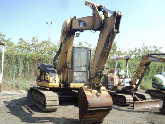 ขายด่วนราคาถูก..รถแบคโฮ CAT 308 B รถสวยแท้ เก่านอก พร้อมใช้งานใช้งานได้ดี มีใบอินวอยล์ จัดไฟแน๊นซ์ได้ สบาย ๆ ราคาต่อรองได้ครับ.