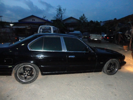 ขายBMW 525  เครื่อง 1JZ ออโต้ ติดแก๊สLPG