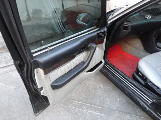 ขายBMW 525  เครื่อง 1JZ ออโต้ ติดแก๊สLPG