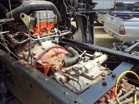 ขาย 10 ล้อ 2 เพลา ISUZU หัว "GIGA" กะบะท้ายลาด ขาย 10 ล้อ 2 เพลา ISUZU หัว "GIGA" กะบะท้ายลาด