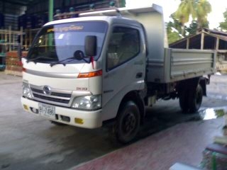 HINO  ดั้มปี53ดั้มสามมิตร