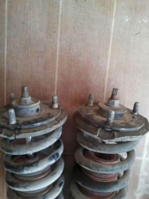 ขายโช๊คหน้าปรับเกรียว Dmax ตัวแรก ทั้งชุด 1คู่ตามสภาพ 1,500 บาทไม่รวมส่ง ยินดีส่งคิดค่าส่งตามจริง ขายโช๊คหน้าปรับเกรียว Dmax ตัวแรก ทั้งชุด 1คู่ตามสภาพ 1,500 บาทไม่รวมส่ง ยินดีส่งคิดค่าส่งตามจริง