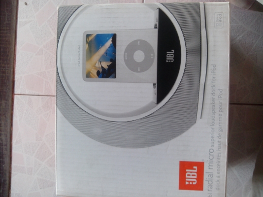 ขายลำโฟงjblสภาพใหม่ต่อไอโฟน4