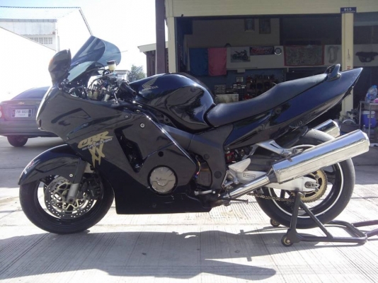 ขาย หรือ แลก  HONDA BLACKBIRD 1100XX