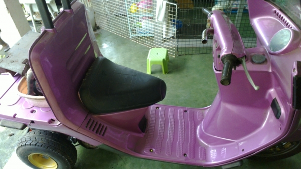 ขายครับ ตามสภาพเอาไปทำเครื่องต่อนิดหน่อย canupy 50 c.c. ขายครับ ตามสภาพเอาไปทำเครื่องต่อนิดหน่อย canupy 50 c.c.