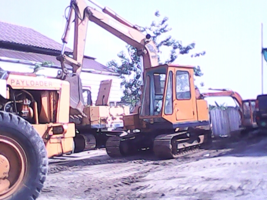 ขายรถแมคโค ฟุรุกาวา FH 30A  ขนาด pc50