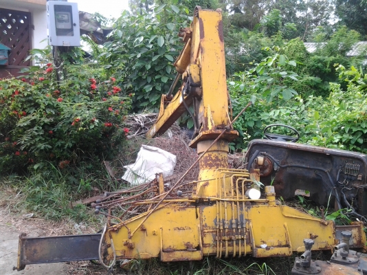 ขายเครน ประมาณ3 ตัน ราคา 20,000 บาท