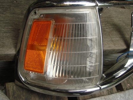 ขายไฟมุมพร้อมกรอบแว่น 1ข้าง(spec us)ของไม้ตี้ครับเก่าญี่ปุ่น ขายไฟมุมพร้อมกรอบแว่น 1ข้าง(spec us)ของไม้ตี้ครับเก่าญี่ปุ่น