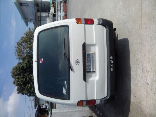 ขายรถตู้ปี98ตามสภาพ ซื้อมาจะวิ่งงานแล้วไม่ได้วิ่ง