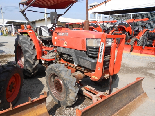 ขายรถแทรกเตอร์ คูโบต้า รุ่นL4508 ขายรถแทรกเตอร์ คูโบต้า รุ่นL4508