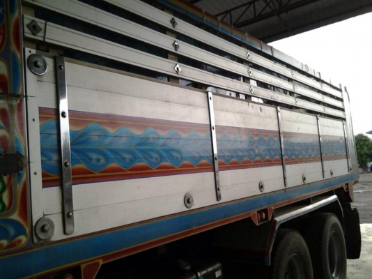 ขายรถสิบล้อ HIno Fm3m  ปี38 ดั้มเนียม วางเครื่อง p11c ช่วงล่างZM มีระบบลากพ่วงครบ