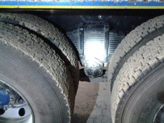 ขายรถสิบล้อ HIno Fm3m  ปี38 ดั้มเนียม วางเครื่อง p11c ช่วงล่างZM มีระบบลากพ่วงครบ