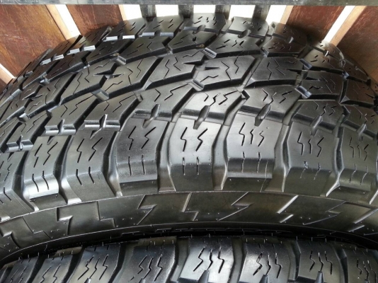 ขายยาง NITTO ALL TERRAIN 265/70/16 ปี 12 ขายยาง NITTO ALL TERRAIN 265/70/16 ปี 12