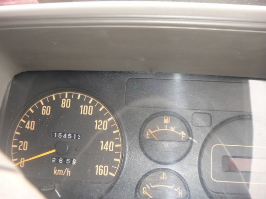 ขอบคุณทีมงาน Truck2Hand มากครับขาย ISUZU NPR 120 แรง รถห้างแท้ ยาว 5 เมตร จดปี 43