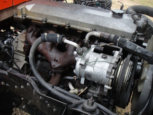 ขอบคุณทีมงาน Truck2Hand มากครับขาย ISUZU NPR 120 แรง รถห้างแท้ ยาว 5 เมตร จดปี 43