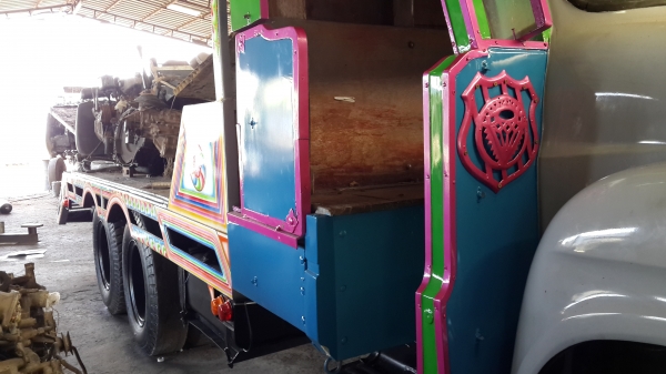 ขายรถหัวยาวท้ายลาด เครื่อง EH700 พาวเวอร์ ขายรถหัวยาวท้ายลาด เครื่อง EH700 พาวเวอร์