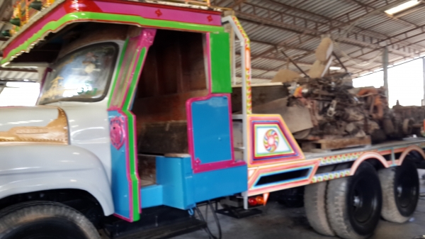 ขายรถหัวยาวท้ายลาด เครื่อง EH700 พาวเวอร์ ขายรถหัวยาวท้ายลาด เครื่อง EH700 พาวเวอร์