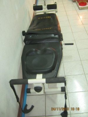 เครื่องซิทอัพยืดกระดูก