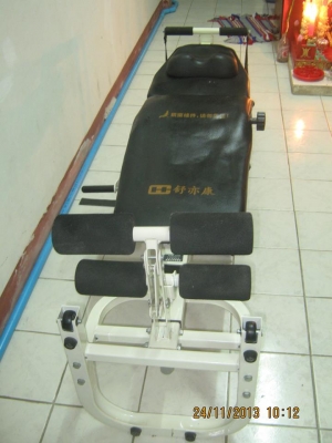 เครื่องซิทอัพยืดกระดูก